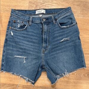 Abercrombie & Fitch Women’s Curve Love Cut off shorts, Size 30